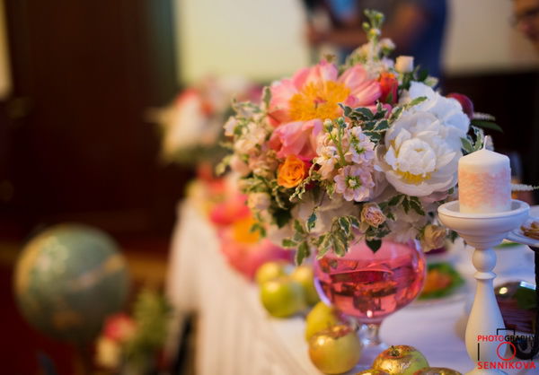 оформление свадьбы живыми цветами