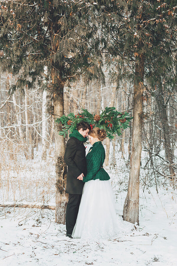 Красивая зимняя свадьба